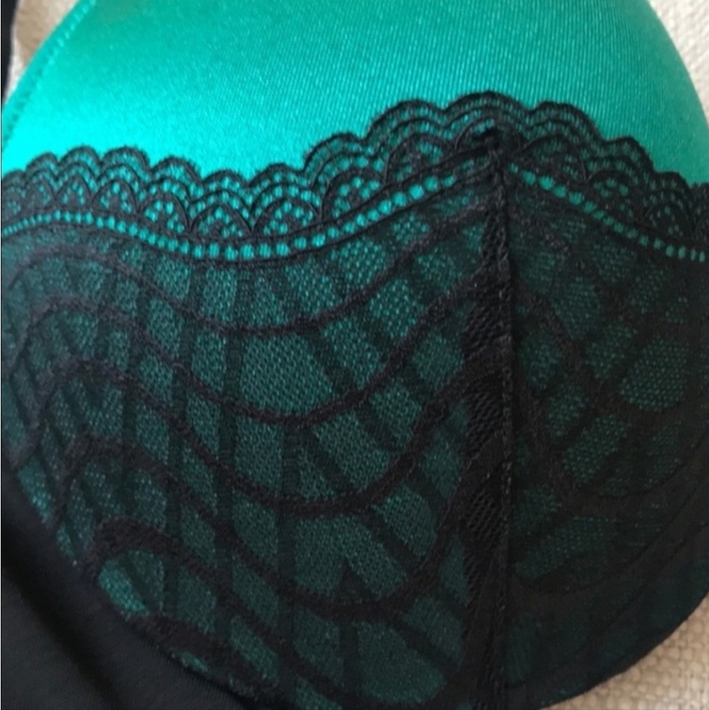 ASHLEY GRAHAM 40C Front Close/Lace-up Back Icon Bra in Green with Envy! - Picture 6 of 7
